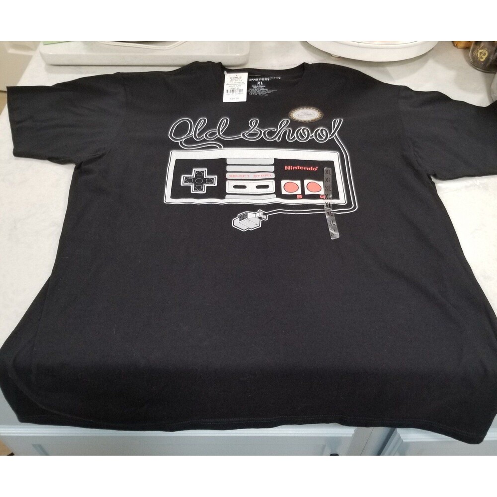 Mens old school Nintendo licensed t shirt 2013 nwt size xl